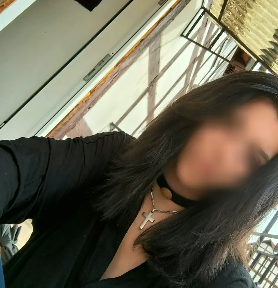 Molly, 28